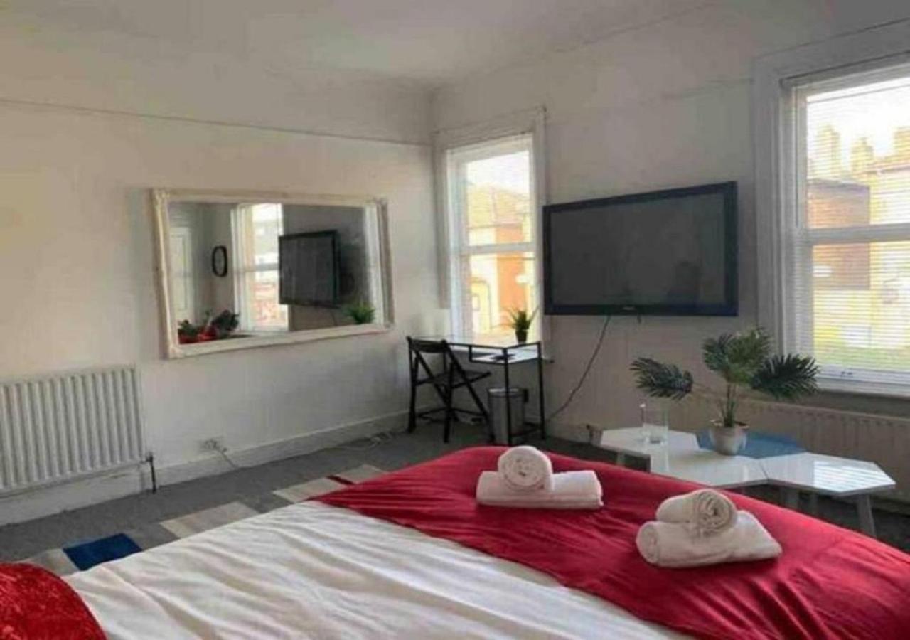 Balham, South London Spacious Guest House 5, 6 Rooms Available Exterior foto